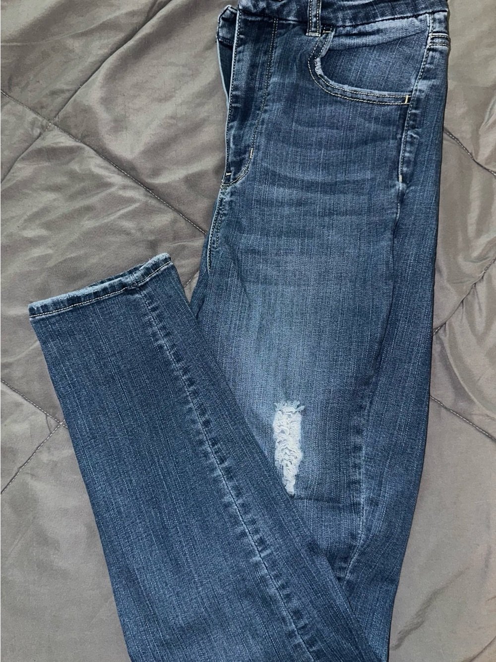 American Eagle Outfitters Blue Skinny Jeans with Light Distress